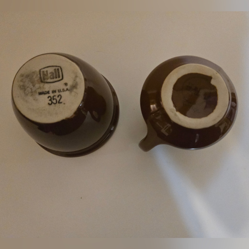 Vintage Hall China Set/2 - Picture 3 of 16
